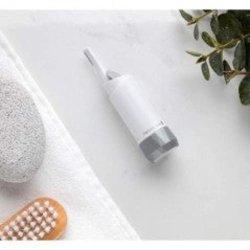 Coffret beauté REMINGTON pour sourcils et visage (MPT3900) Coffret beauté REMINGTON pour sourcils et visage (MPT3900)